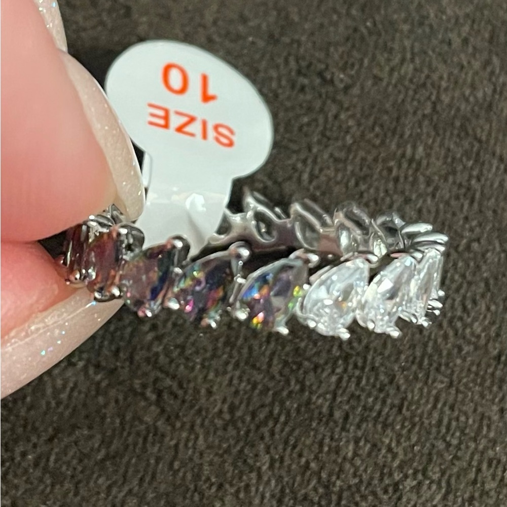 Size 10 ring - Picture 2 of 2